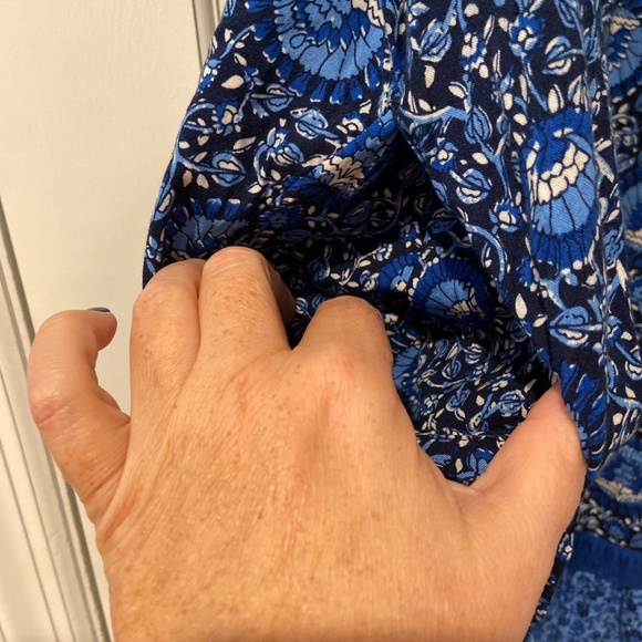 Old Navy Puff-Sleeve Printed Mini Swing Dress 3X – Split Neck, Tassel Ties - Picture 5 of 11